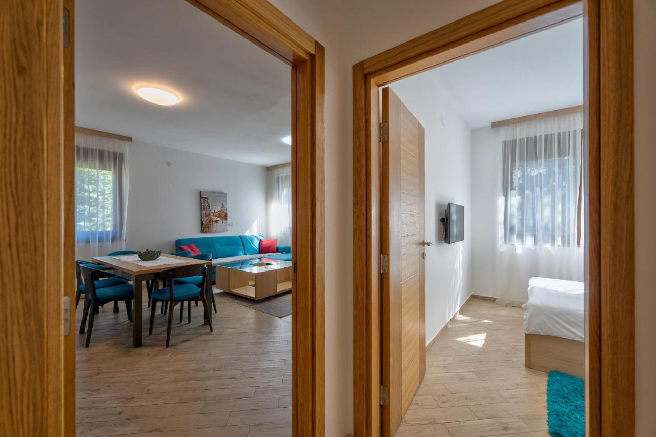 Lovac Apartmani ズラティボール エクステリア 写真