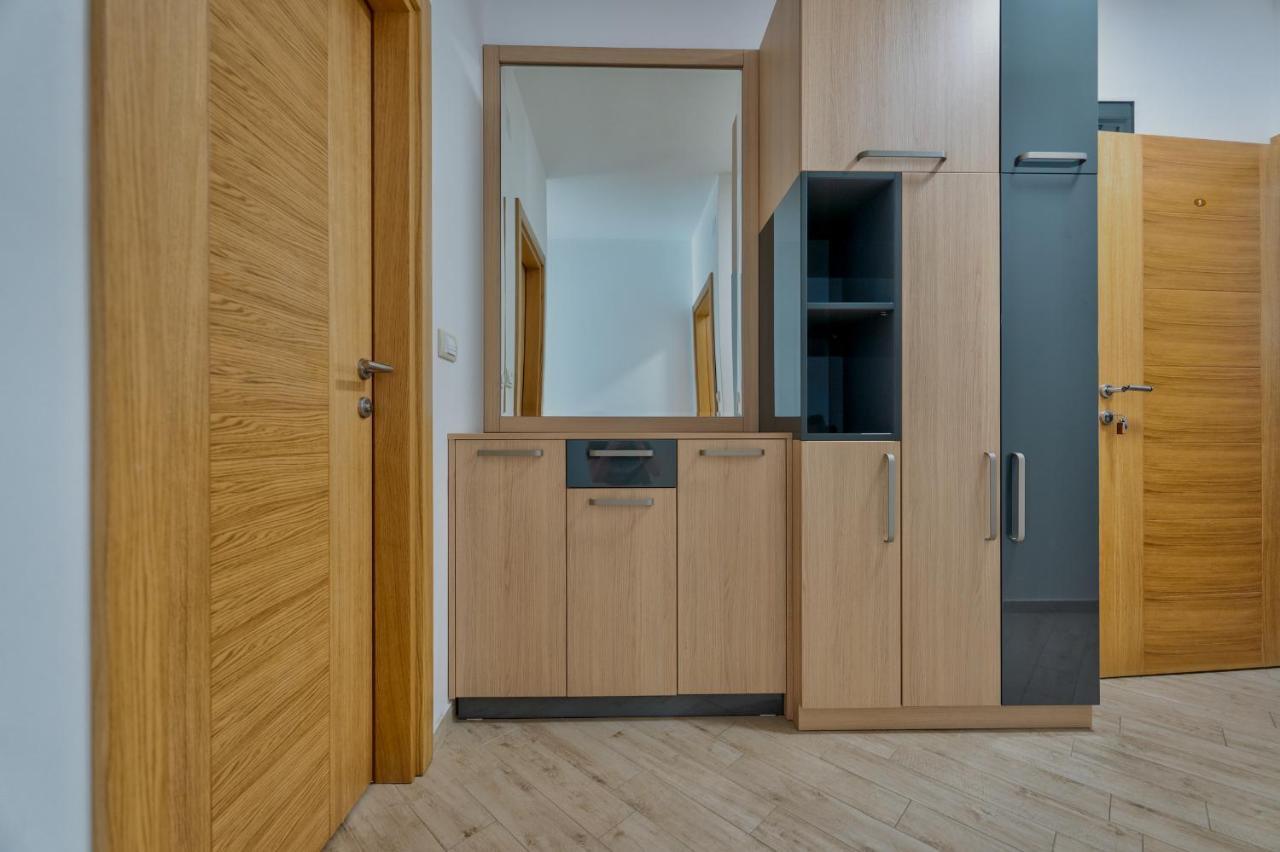 Lovac Apartmani ズラティボール エクステリア 写真