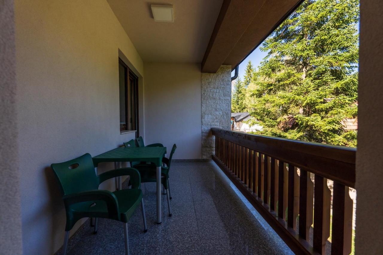 Lovac Apartmani ズラティボール エクステリア 写真