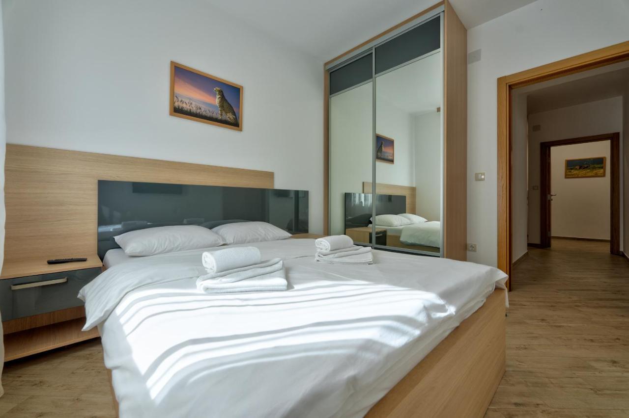 Lovac Apartmani ズラティボール エクステリア 写真